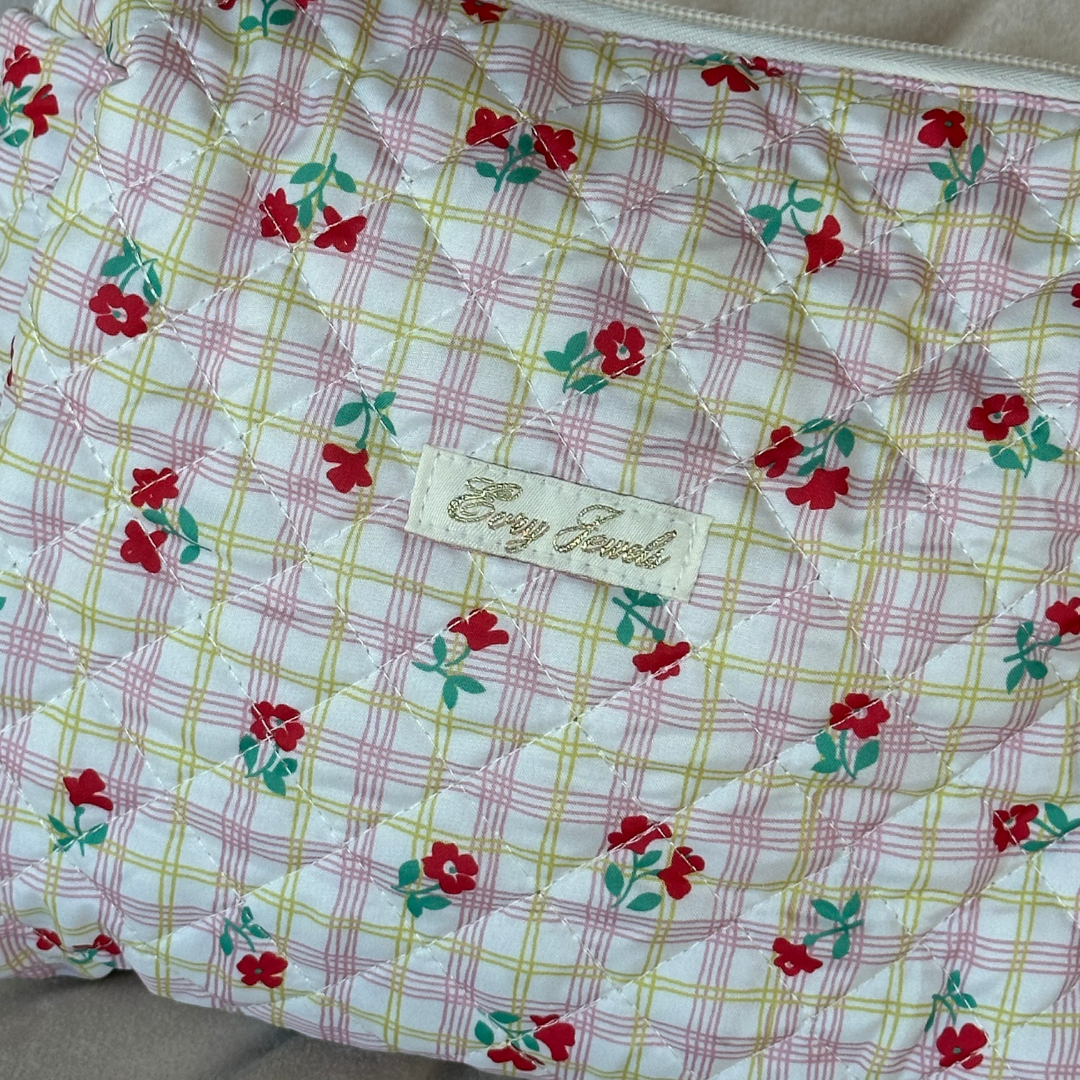 Flower Girl Toiletry Bag - Image 2