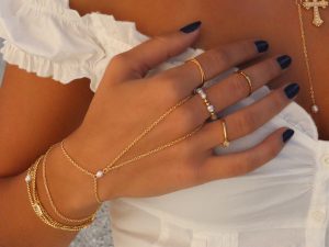 She's A Pearl Hand Chain