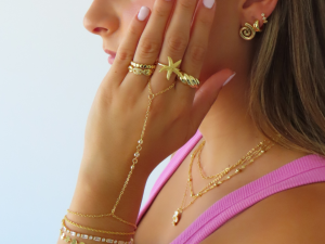 Twinkling Hand Chain